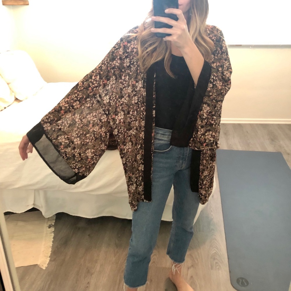 Floral Sheer Kimono - S/M